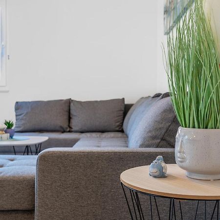 Kvarner Bay 4* - Apartments 1 & 3 Рийека Екстериор снимка