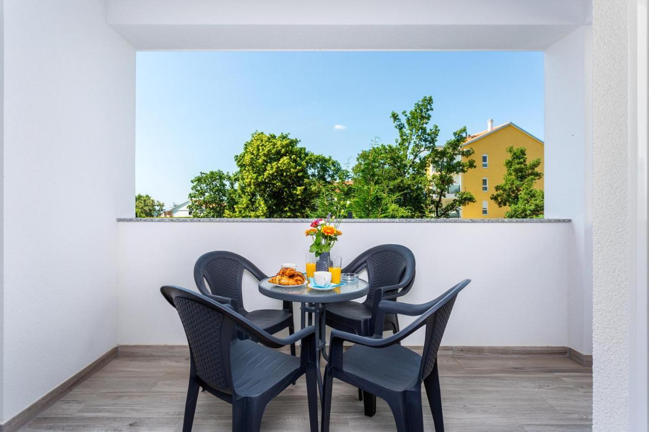 Kvarner Bay 4* - Apartments 1 & 3 Рийека Екстериор снимка