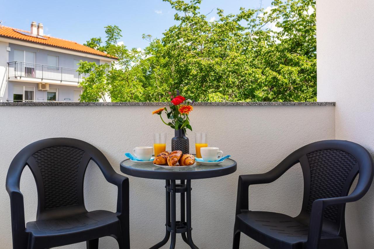 Kvarner Bay 4* - Apartments 1 & 3 Рийека Екстериор снимка