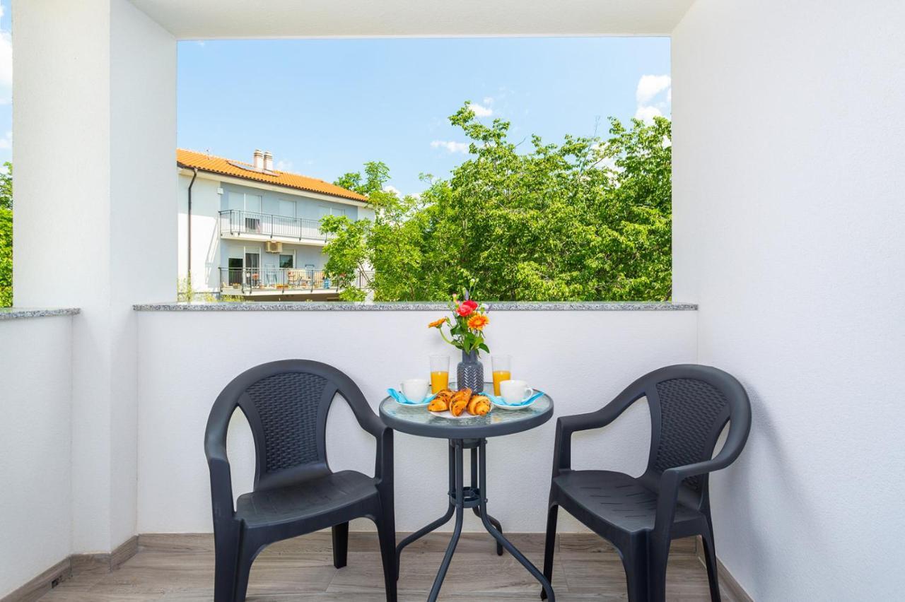 Kvarner Bay 4* - Apartments 1 & 3 Рийека Екстериор снимка
